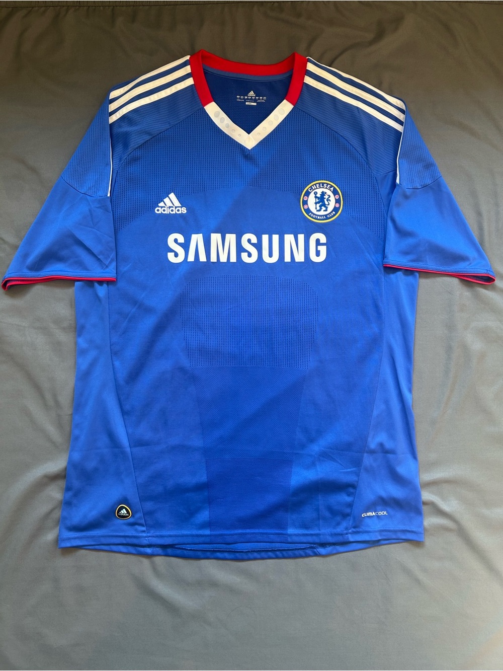 Authentic Adidas  / FIFA / Chelsea FC Special Edition Jersey